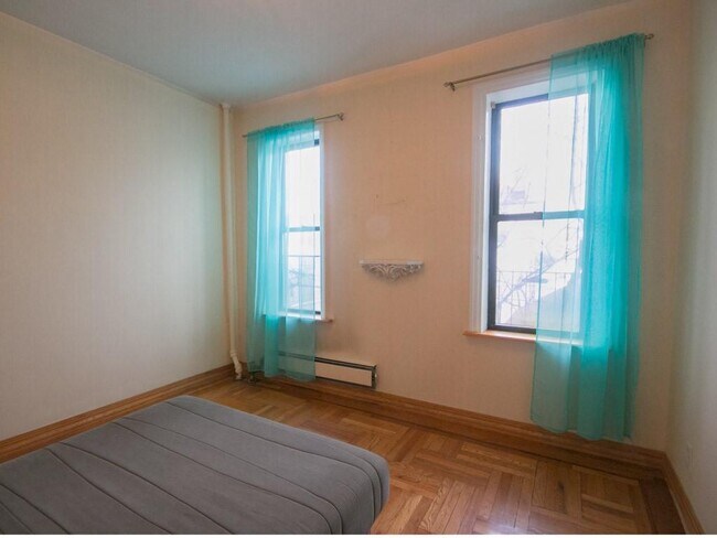 Building Photo - 1973 81st St