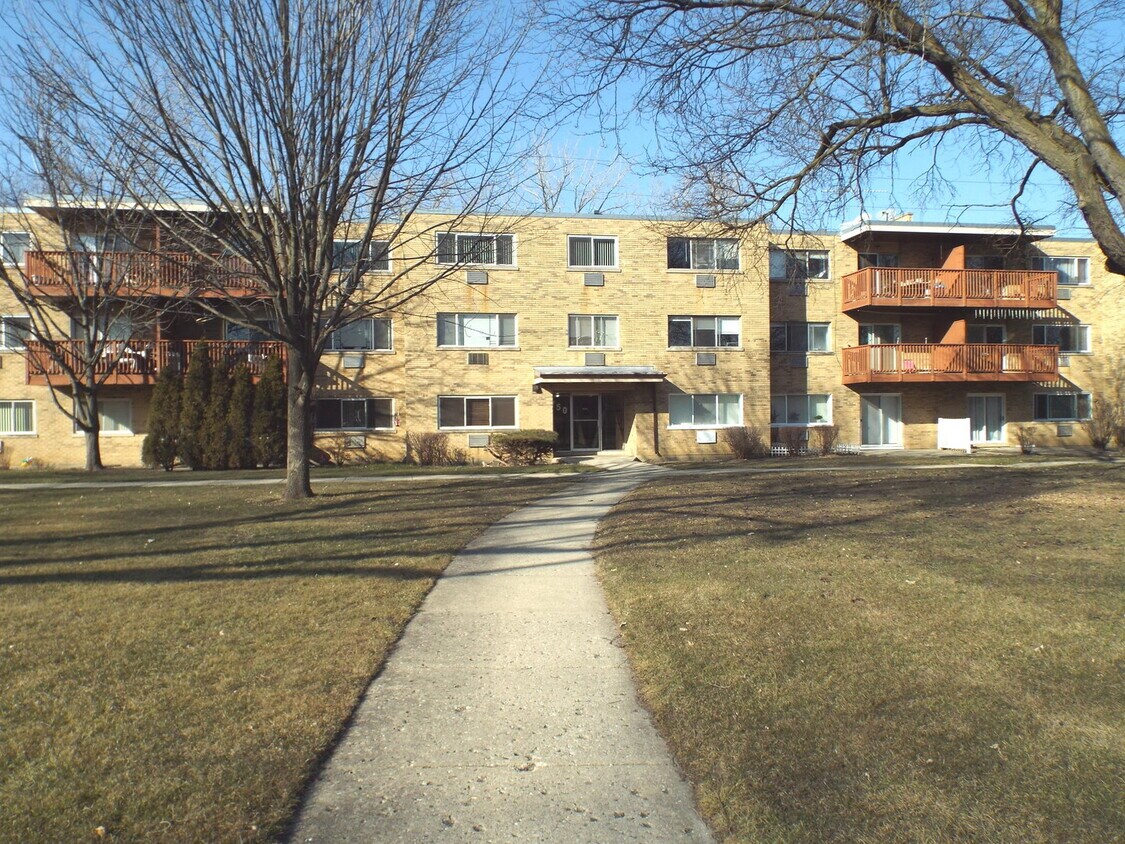 750 Dempster St Unit 205, Mount Prospect, IL 60056 Condo for Rent in