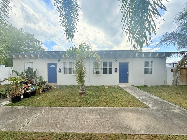 Foto del edificio - 1015 SW 8th St