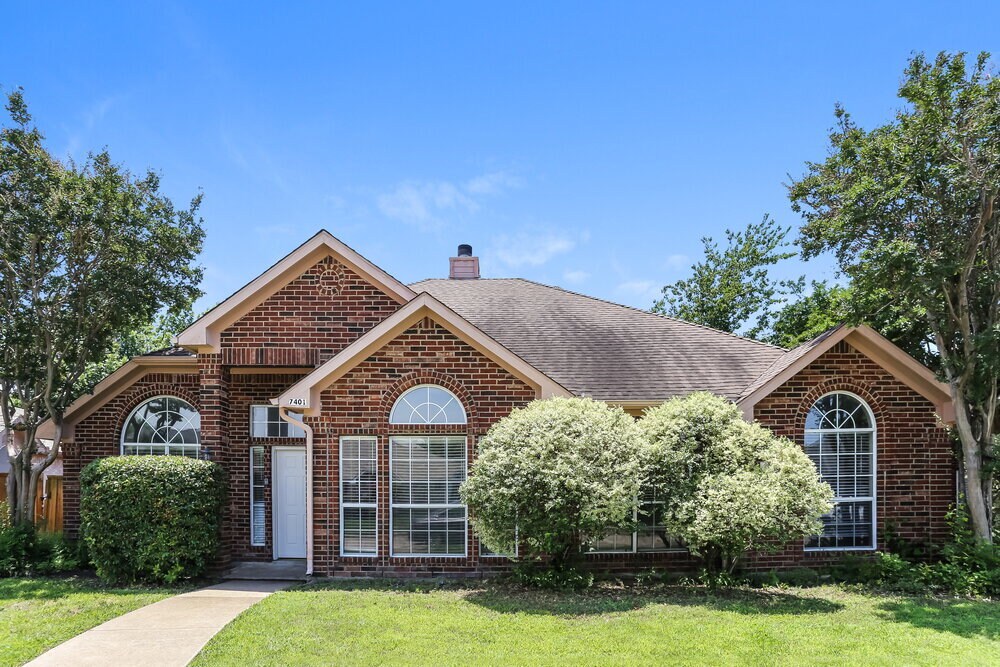 Foto principal - 7401 Glenstone St
