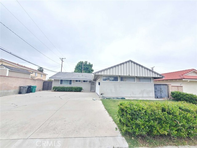 Primary Photo - 20515 Calpet Dr
