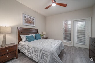 Interior Photo - Green Tree Place
