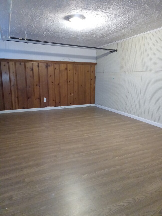 Foto del edificio - 1661 Ralworth Rd