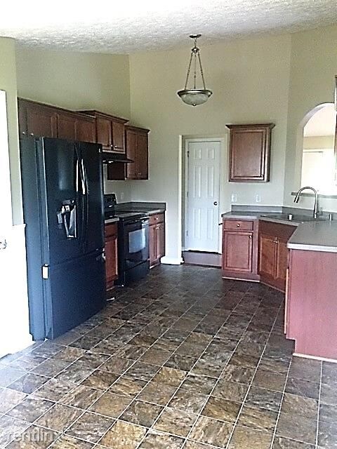 Building Photo - 3 br, 2 bath House - 251 Cedar Creek Drive
