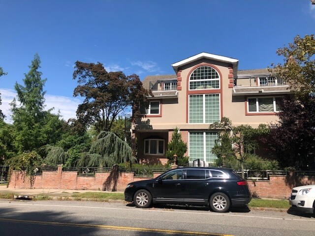 Building Photo - 6985 229th St