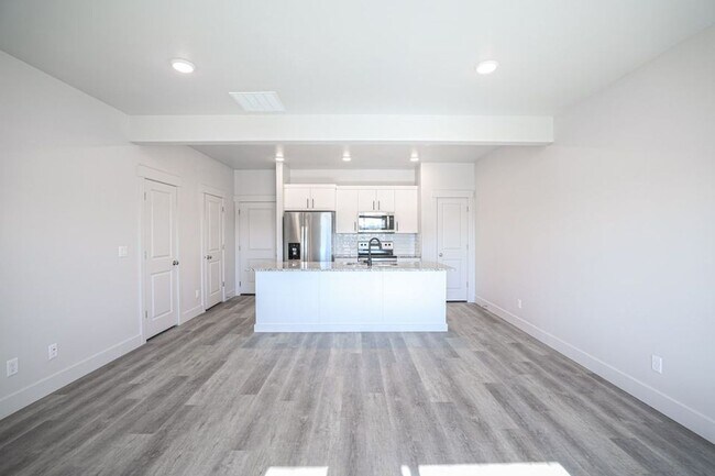 Foto del edificio - 3 bed, 2.5 bath Summerfield Townhome found in Rexburg!