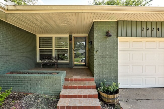 Building Photo - Charming 3-Bed, 2-Bath Home in NW OKC!!!