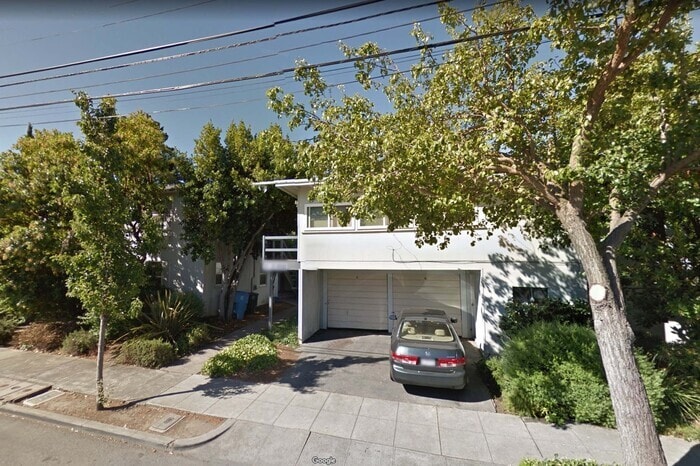 Primary Photo - 310 Kipling St