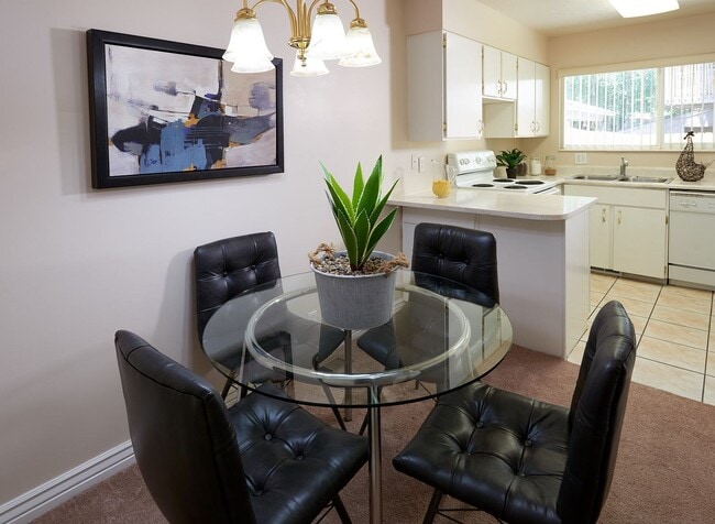 Building Photo - $1000 Credit at move in! Affordable 2 bedr...