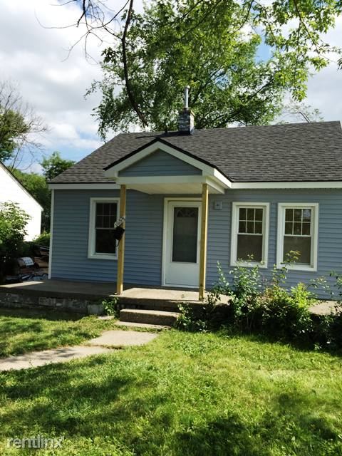 Primary Photo - 1054 Henrietta Ave