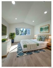 Building Photo - 25032 Sanoria St