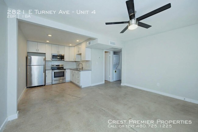 Foto del edificio - 2821 E Turney Ave