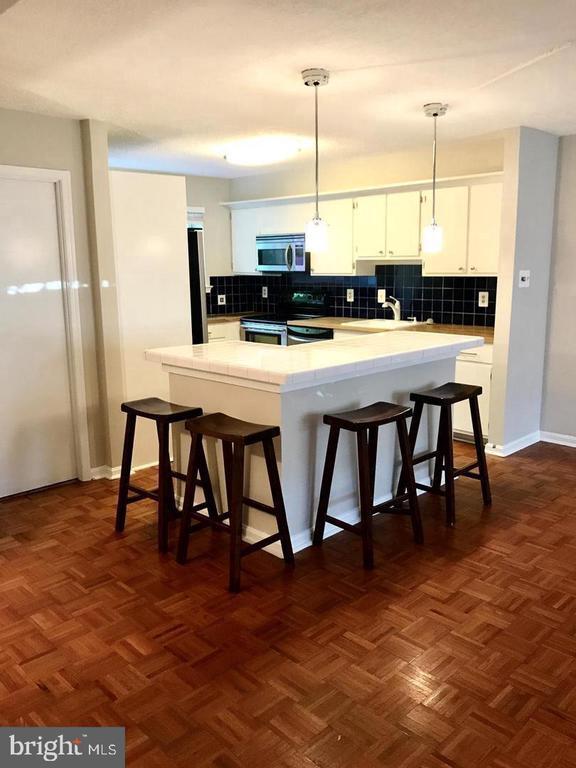 Foto del edificio - 54 N Bedford St