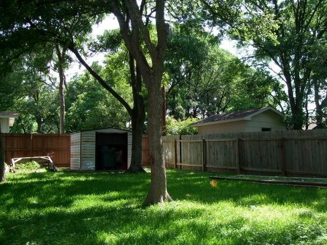 Building Photo - 7907 Havenwood Dr