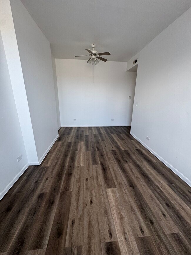 Foto del edificio - 206 N California Ave