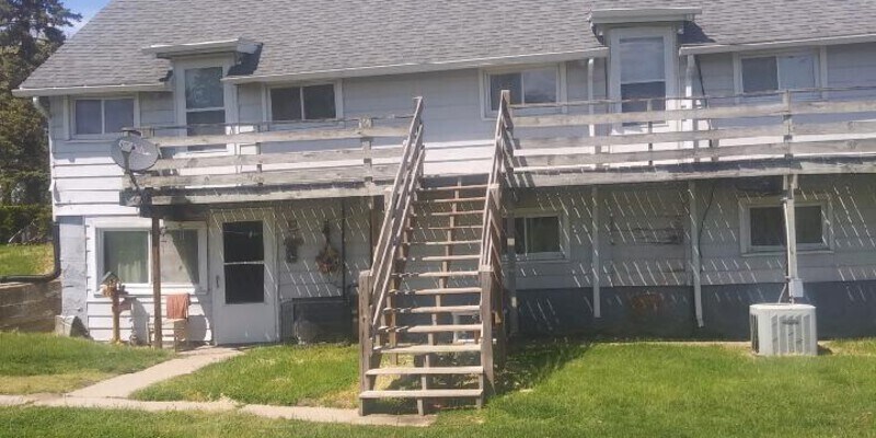Primary Photo - 712 2nd Street, Colona