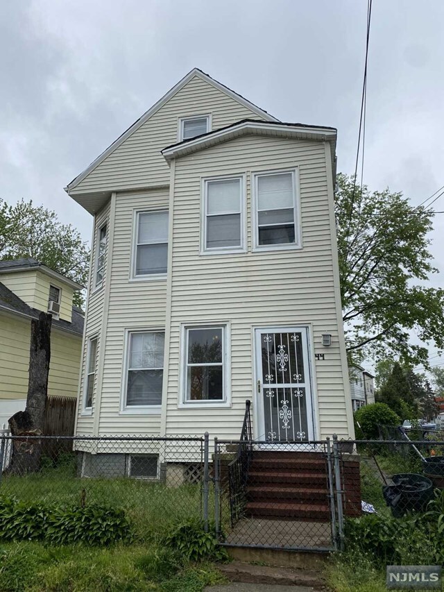 Building Photo - 44 E Clifton Ave