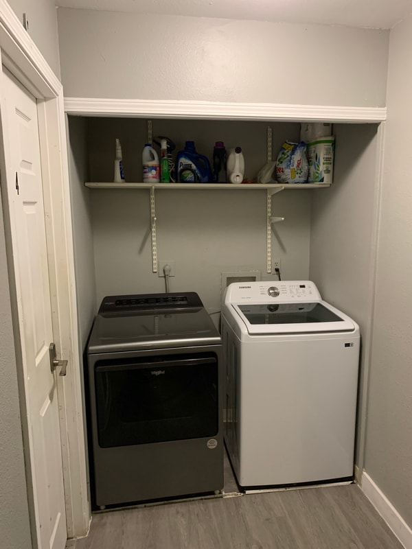 Photo - 7943 York St House