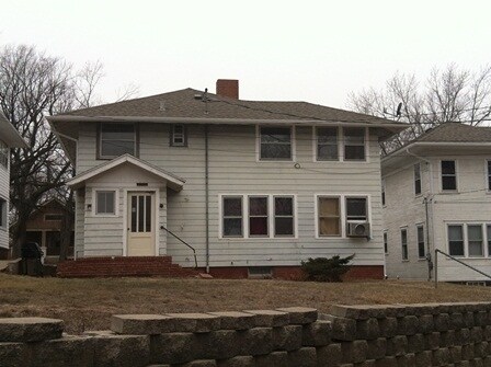 Primary Photo - 2715 Stone Park Blvd
