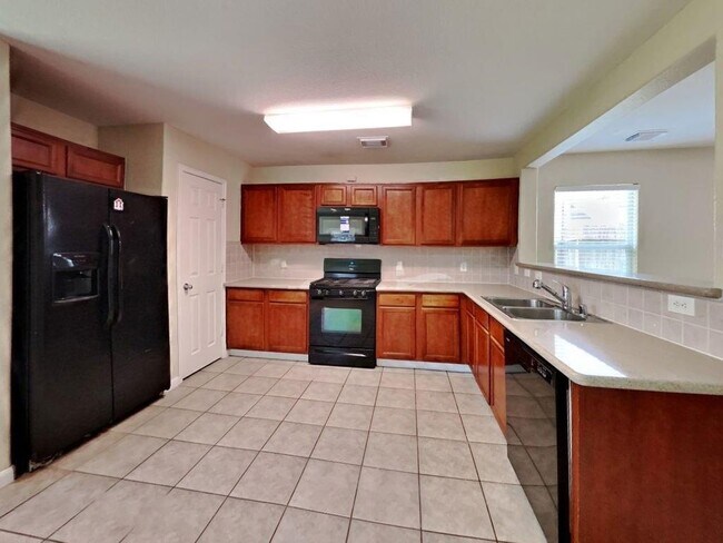 Foto del edificio - 4102 Dogwood Hill St