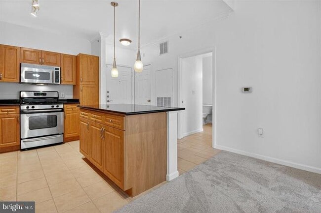 Building Photo - 12945 Centre Park Cir