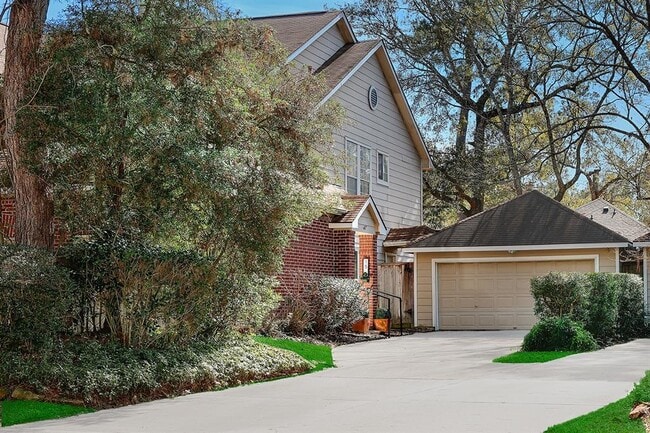 Building Photo - 15 S Avonlea Cir