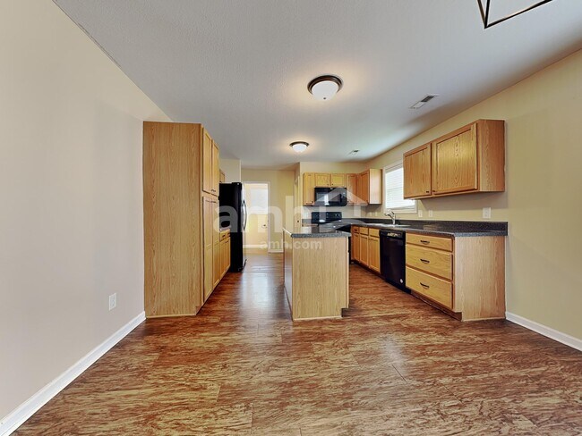 Foto del edificio - 7904 Mill Park Ln