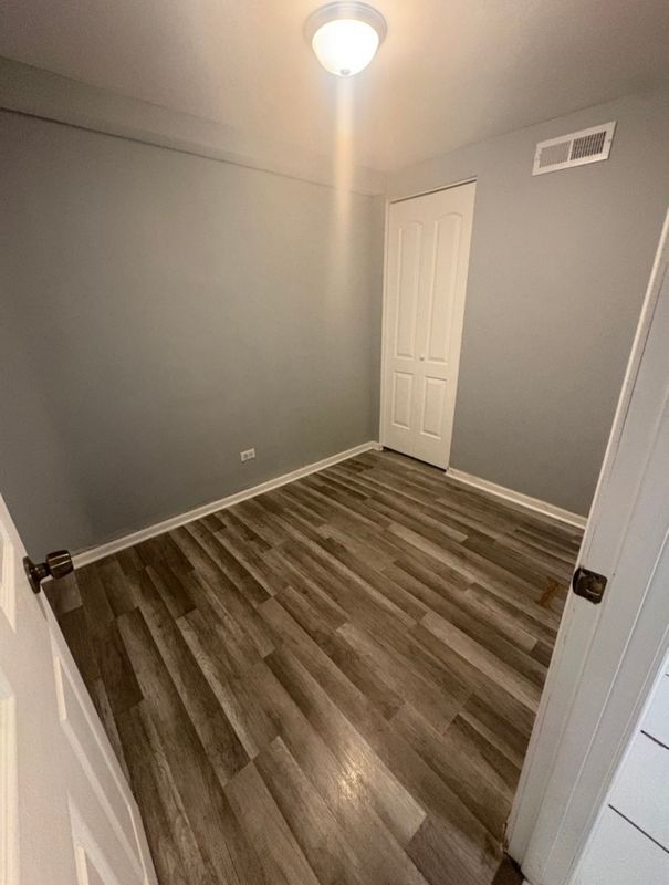 Foto del edificio - 2622 W Luther St