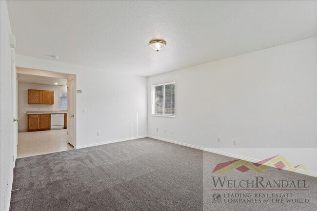 Foto del edificio - 3 Bed 1.5 Bath Duplex in Ogden!