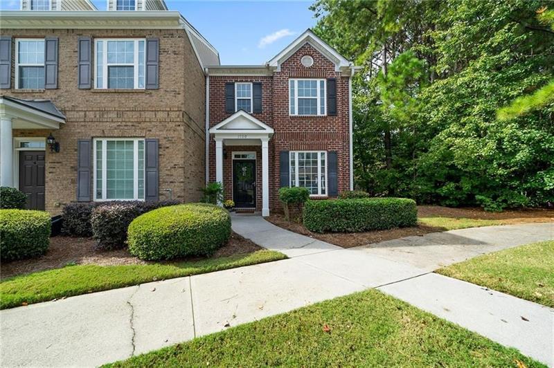 Primary Photo - 1700 Heights Cir