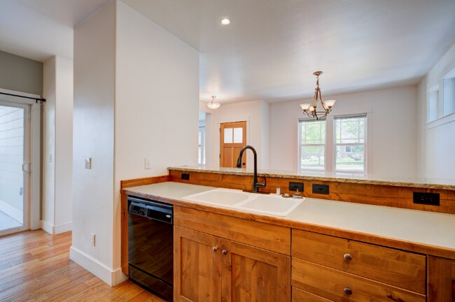 Foto del edificio - 3167 Spring Ridge Dr