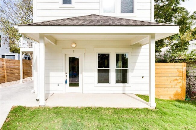 Foto del edificio - 1906 E 17th St