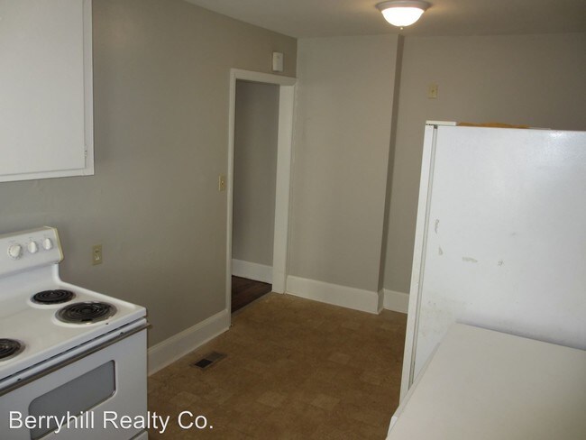 Building Photo - 2 br, 1 bath Apartment - 804 Brookside Ave