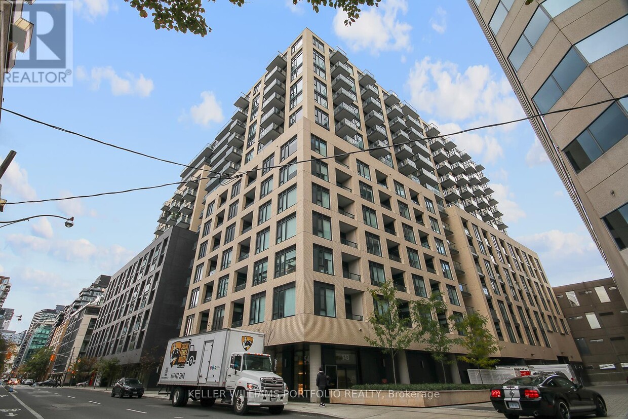 Primary Photo - 543 Richmond St W