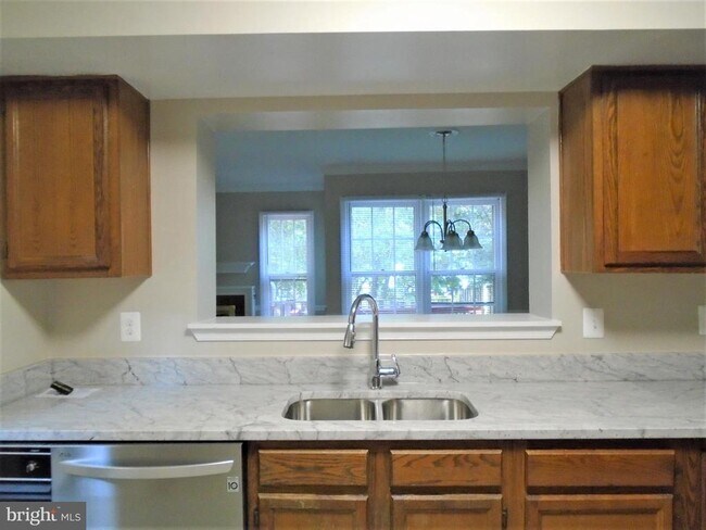 Foto del edificio - 1914 Duffield Ln