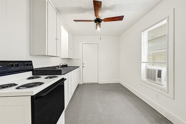 Foto del edificio - 969 Wakefield Dr