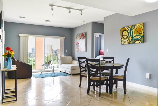 Foto del edificio - 2280 SW 32nd Ave