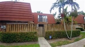 Foto del edificio - 726 NW 99th Cir