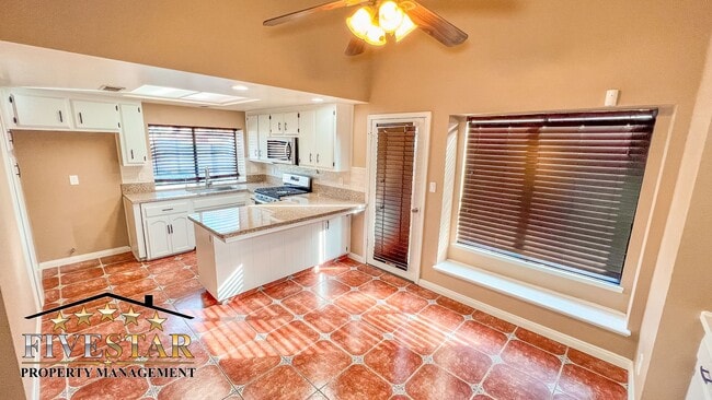 Building Photo - 4212 Ryder Ln