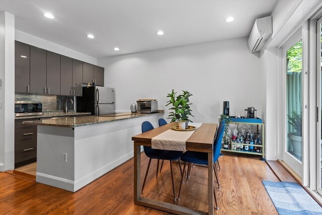 Foto del edificio - 113 Chandler St