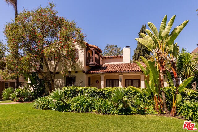 Primary Photo - 329 N McCadden Pl