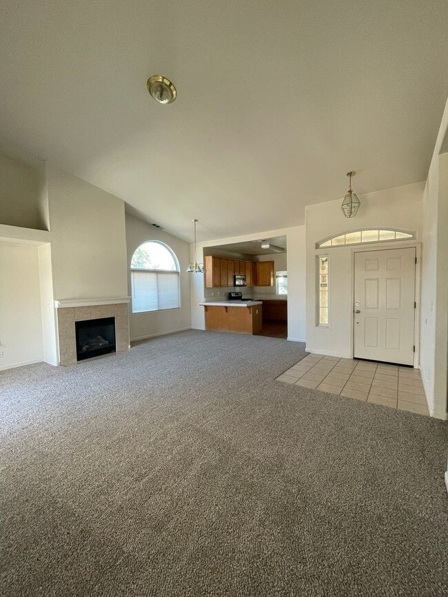 Building Photo - 757 Petit Sirah Ct