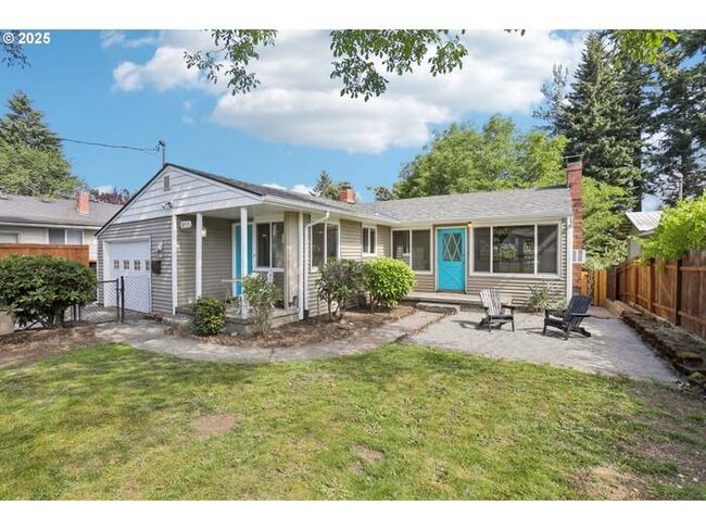 Foto del edificio - 10925 NE Skidmore St