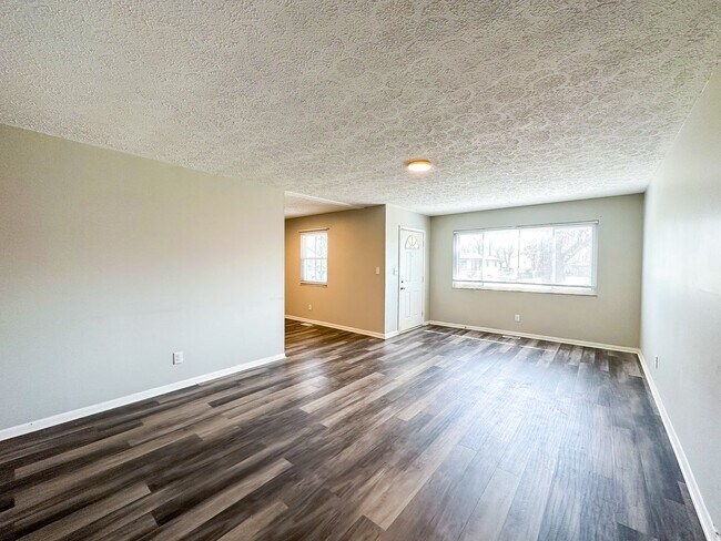 Foto del edificio - 4322 Hoyt Ave