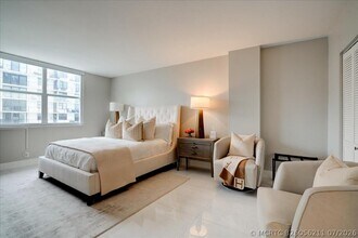Building Photo - 3450 S Ocean Blvd