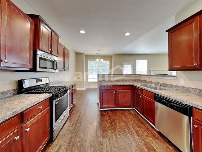 Foto del edificio - 82 Eagles Nest Dr
