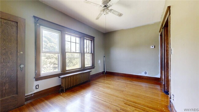 Foto del edificio - 425 Johnson St