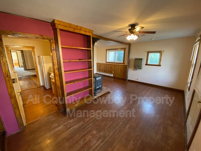 Foto del edificio - 528 S Pierce St