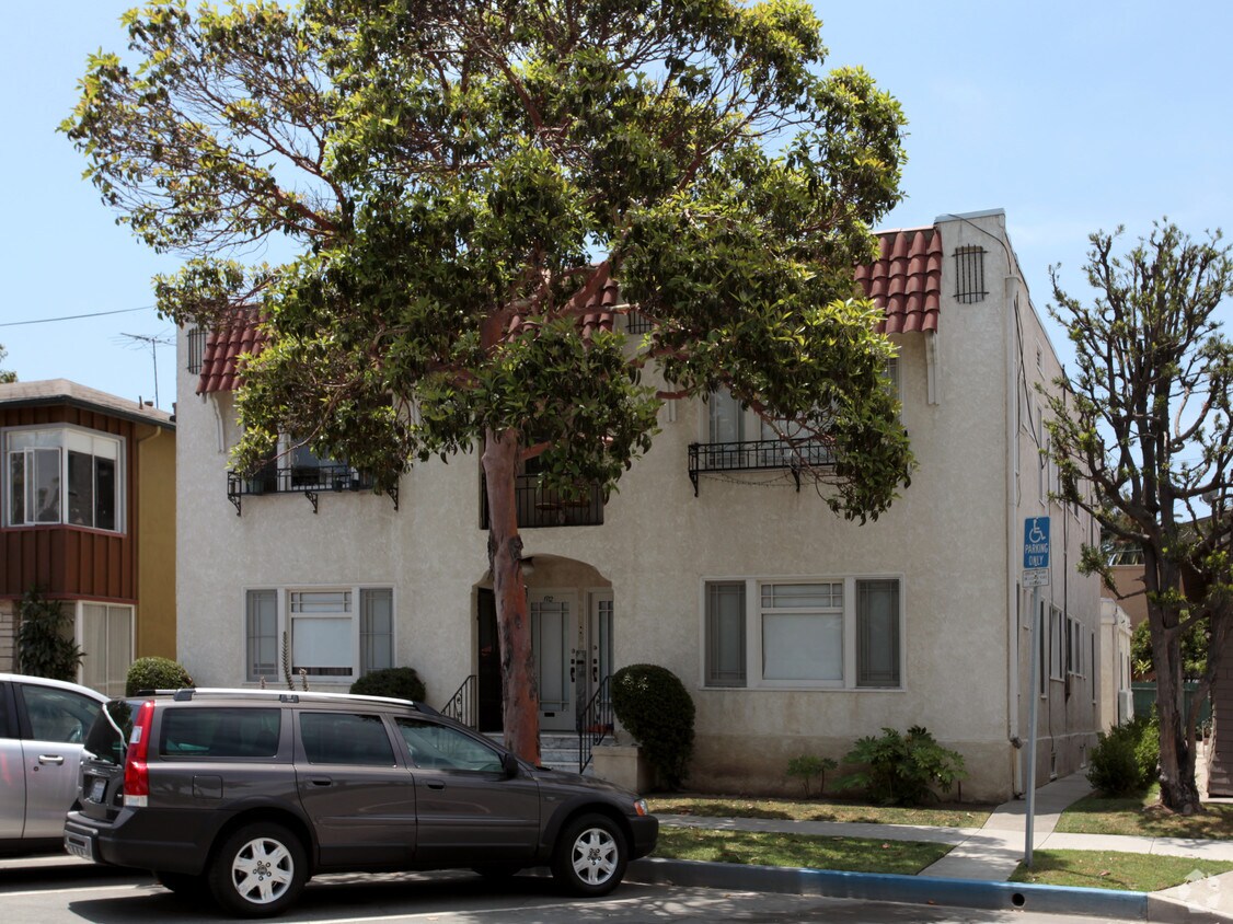 Building Photo - 1708-1714 E 2nd St