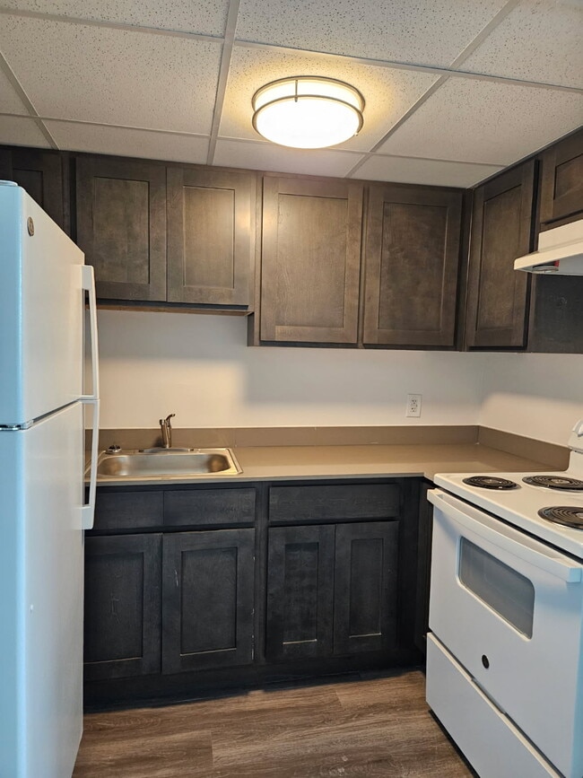 Kitchen - Morningside Gardens Apartments